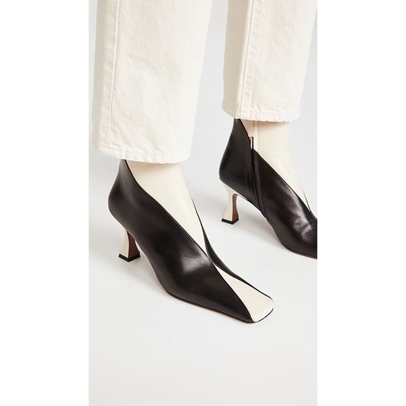 MANU Atelier Xx Duck Boots - Vanilla/Black Size 39 - Picture 1 of 13